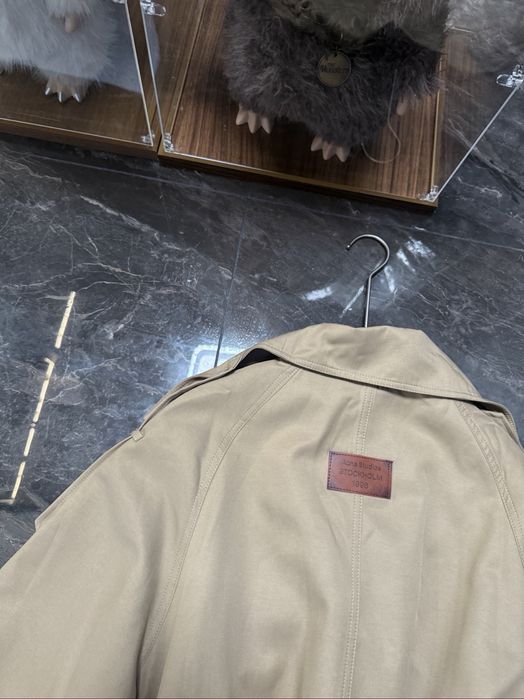 Дънкови якета balenciaga mugler acne studio