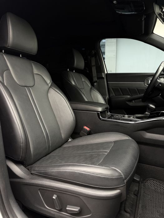 Kia Sorento 7 Места 2024 yil kraska toza