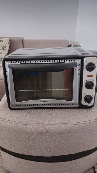 Cuptor electric Severin