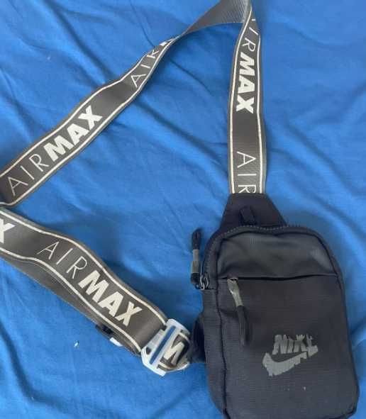 чанта nike  air max