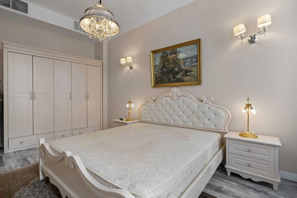 Str Covaci, centrul istoric, centrul vechi, Proprietar