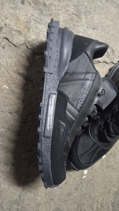 Маратонки 42 номер