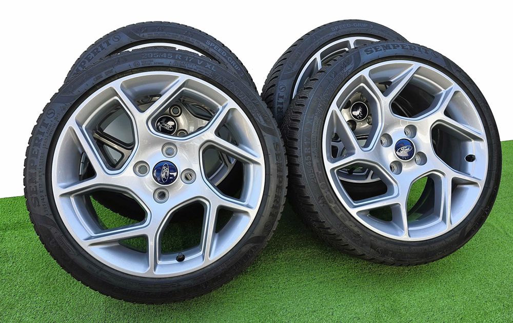 Оригинални джанти FORD с гуми 205/45/17- зимни