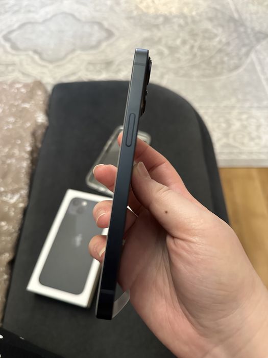 СРОЧНО ПРОДАМ 13 IPhone новый