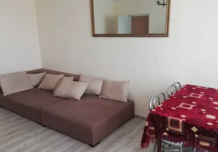 Дава се под наем Едностаен апартамент в Пловдив, Изгрев - 45 кв.м за 209.1 € - Снимка #1