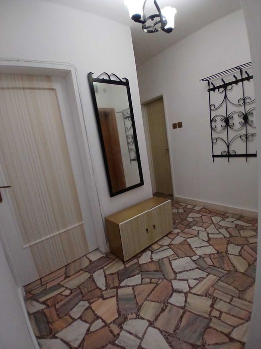 Дава се под наем Двустаен апартамент в София, Дианабад - 70 кв.м за 750 € - Снимка #2