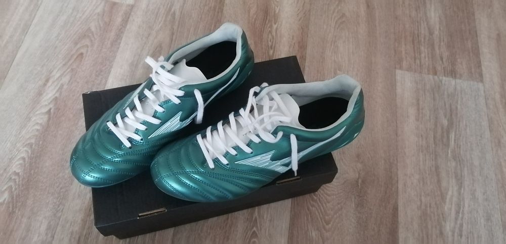 мизуно бутсы 42 размер