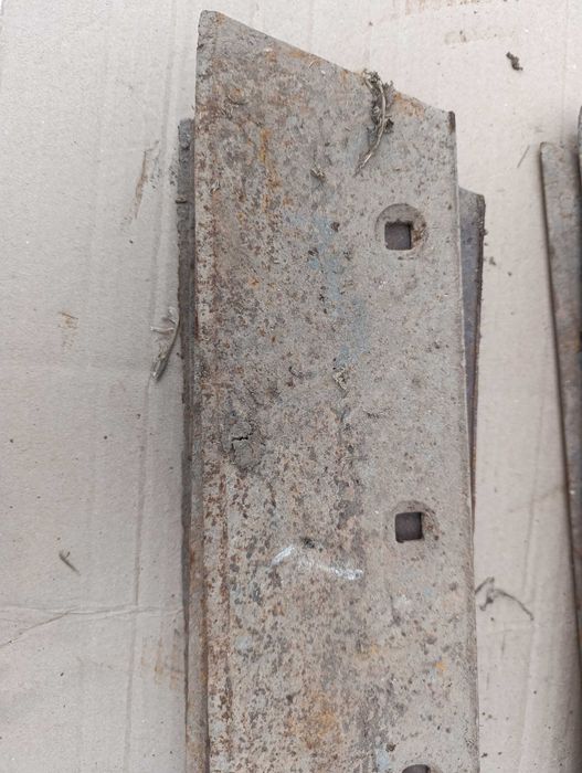 Лемеха на плуг.    .