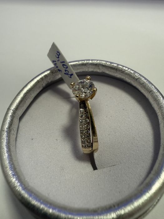 Inel de logodna cu pietricele (vl) star amanet