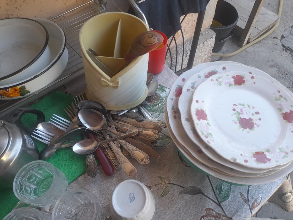 Посуда б/у для кухни