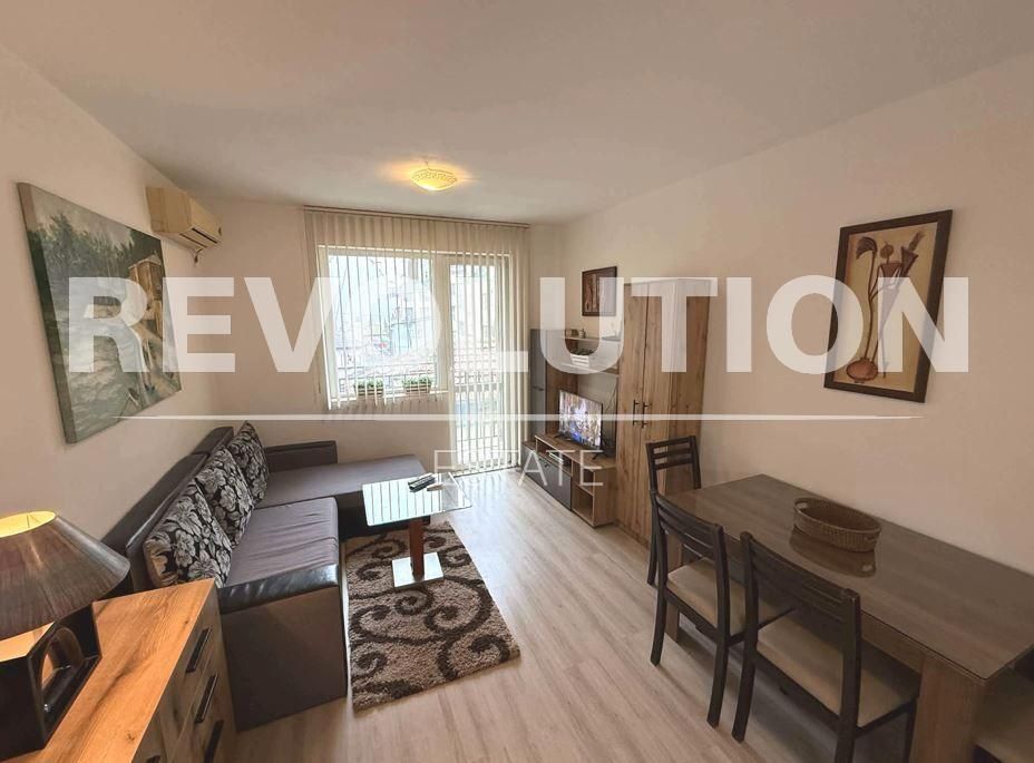 Дава се под наем Двустаен апартамент в Варна, Погреби - 50 кв.м за 498.27 € - Снимка #1