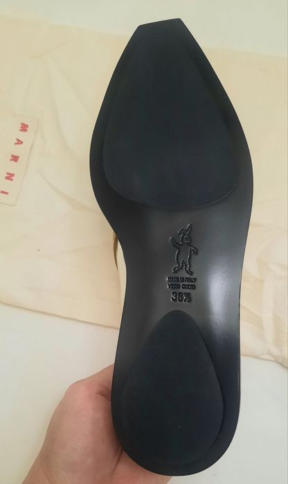 "MARNI" 38 размер, Туфли женские, оригинал, новые