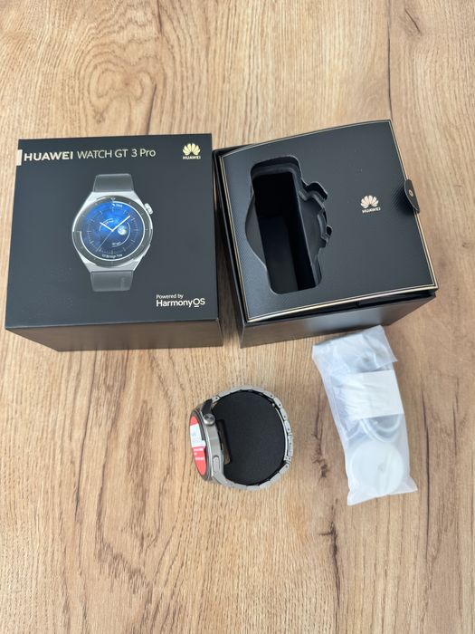 Смарт часы Huawei GT 3 Pro