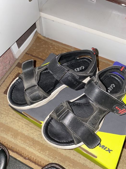 Продам детскую обувь для мальчиков