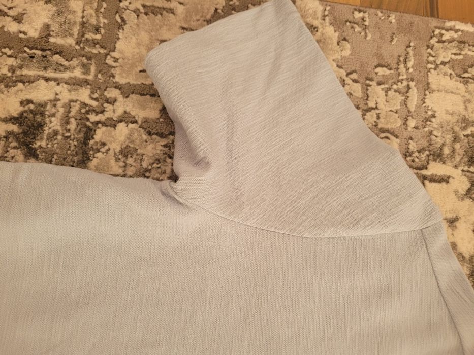 Vând tricou tom Taylor