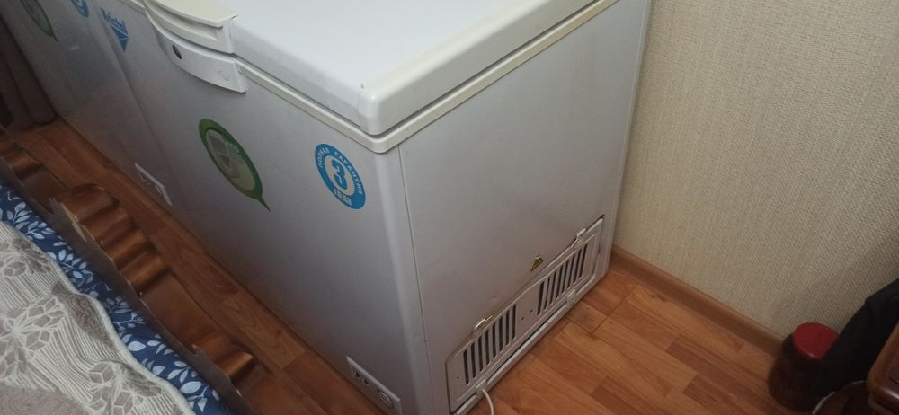 Продам морозильную камеру