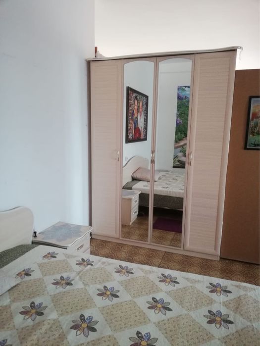 Продам спальный гарнитур