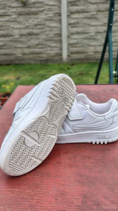 Adidași fete nr 34