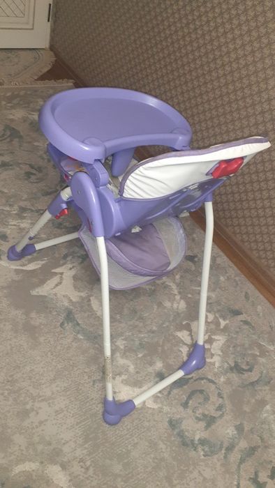 Детский стол для кормления