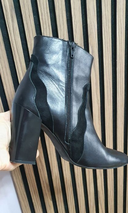 Боти, естествена кожа, 39 номер