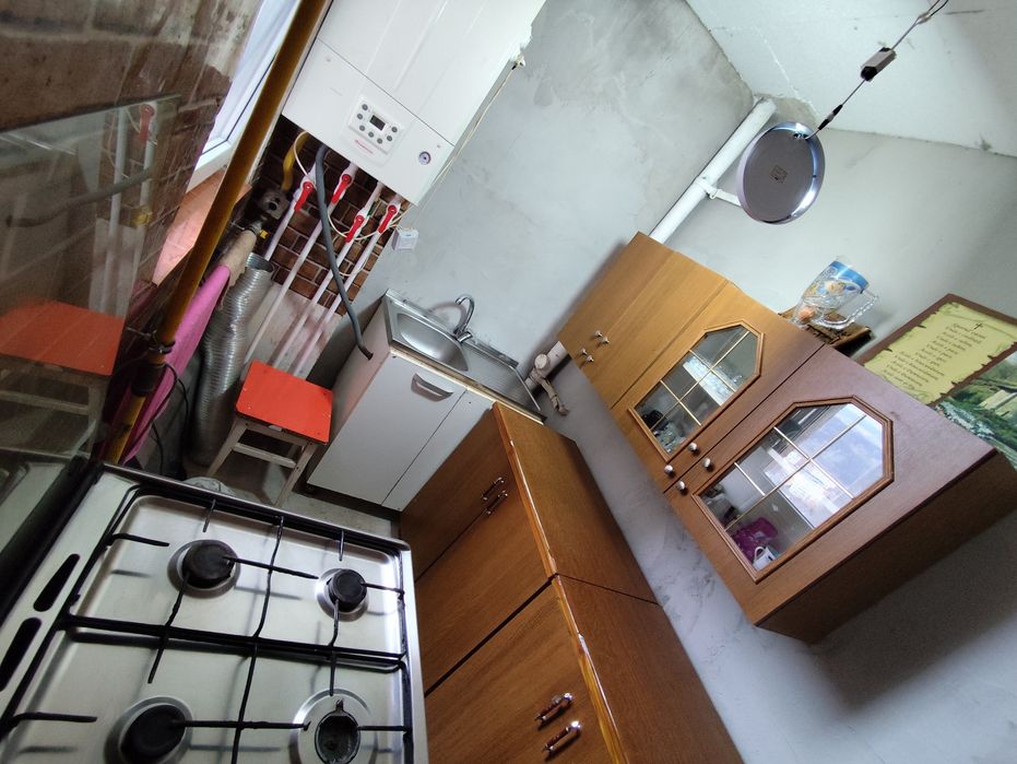 Vând apartament cu două camere