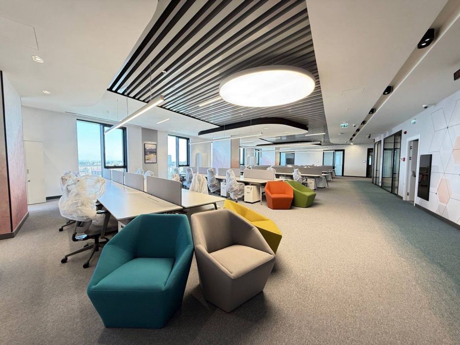 Триллиант Алайский Рынок | 1600кв - нежилое помещение Аренда