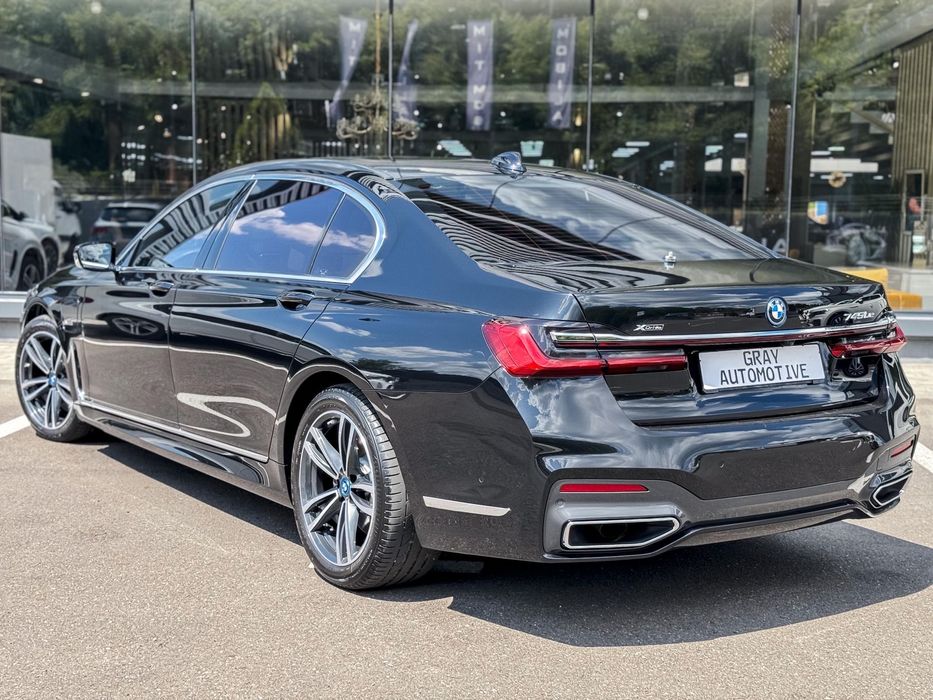 BMW Seria 7 BMW 745Le xDrive / 10.2021 / Plug-in Hybrid / Seria 7