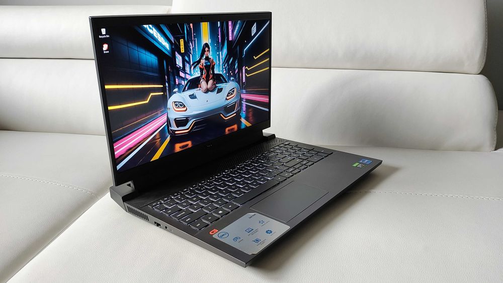 Laptop gaming DELL , intel core i7-11800H, video 6 gb RTX 3060, 144 hz