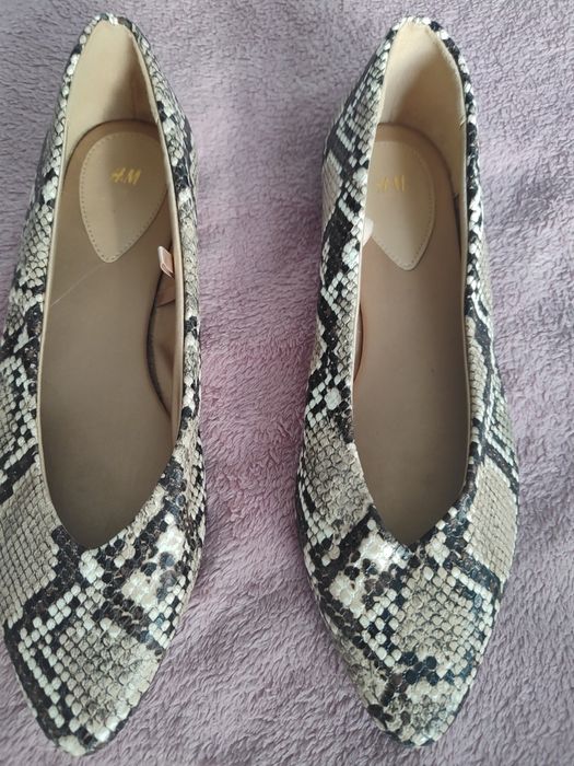 Оригинални обувки 38