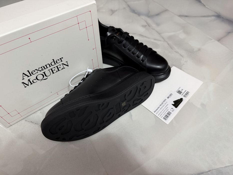 Tenisi Alexander McQueen