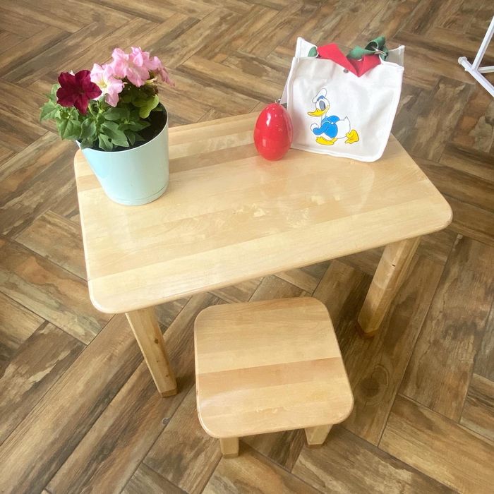 Продам детский стол+стульчик
