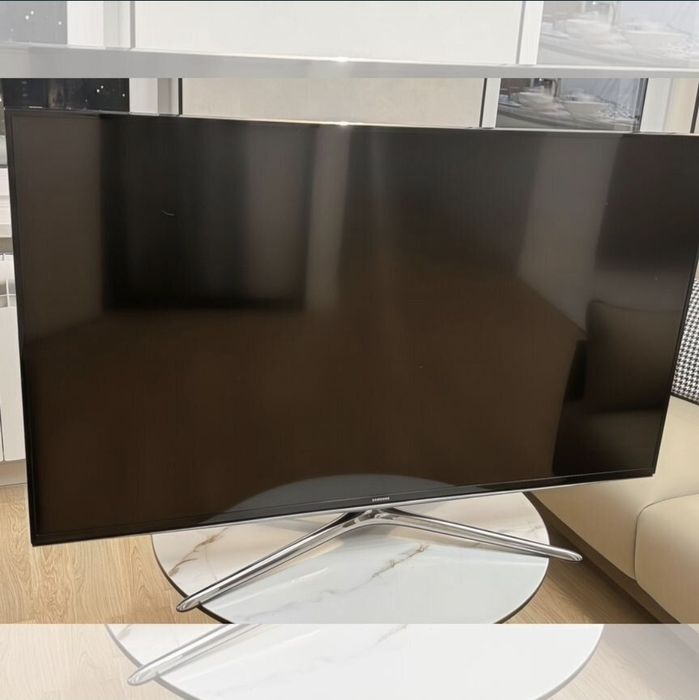 Samsung Smart TV 102см