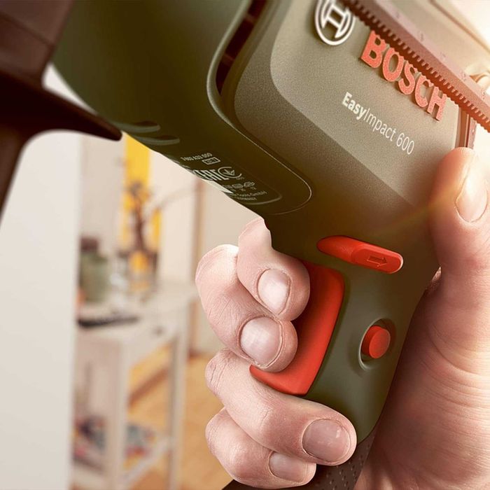 ПРОМО Нова 2г Гаранция Ударна Бормашина Bosch EasyImpact 600, 600W