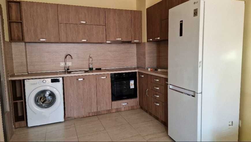 Продава се Двустаен апартамент в София, Стрелбище - 74 кв.м за 2068 €/кв.м - Снимка #2