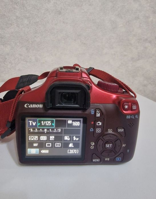 Профессиональный фотоапарат canon