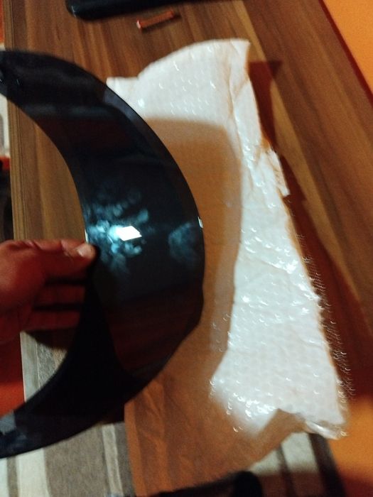 Черни визьори за каска 2бр