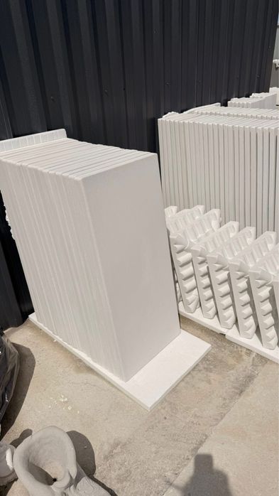 Vand intervale/coame pentru gard si capace pentru stalpi