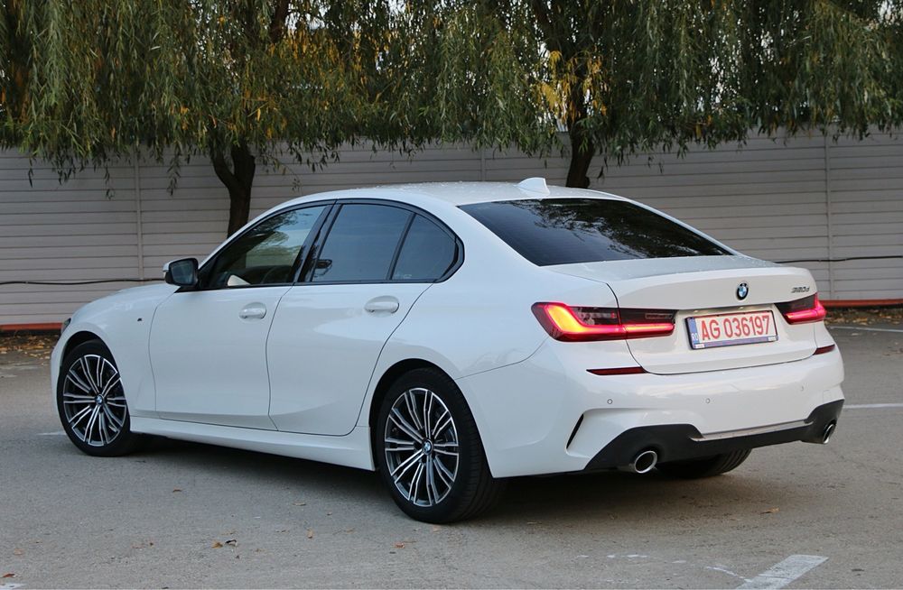 Bmw seria 3/ G20 / Automat / Euro 6 / M paket / Piele / Lumini ambientale
