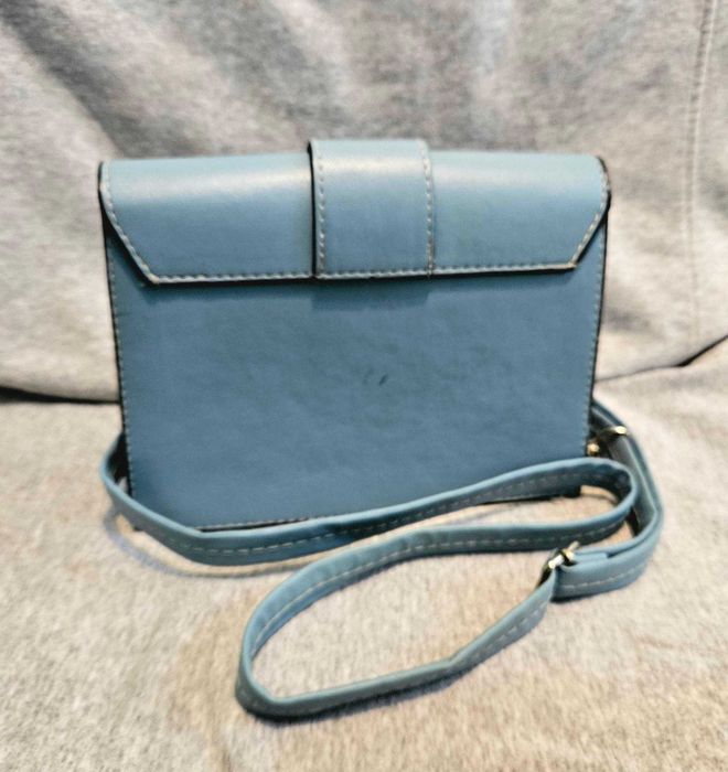 Дамска чанта за през рамо - официална