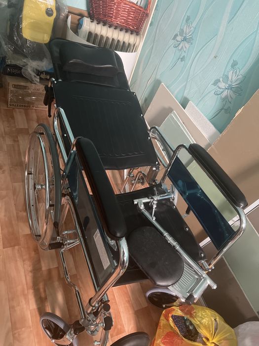 Инвалидная коляска