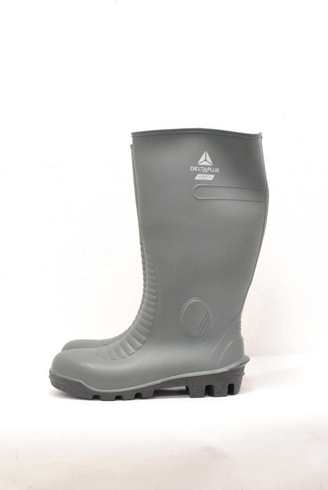 Delta Plus cizme de cauciuc  cu protectie metalica mas 41  (3690E22)