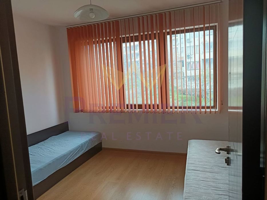 Дава се под наем Тристаен апартамент в Варна, Център - 86 кв.м за 612 € - Снимка #5