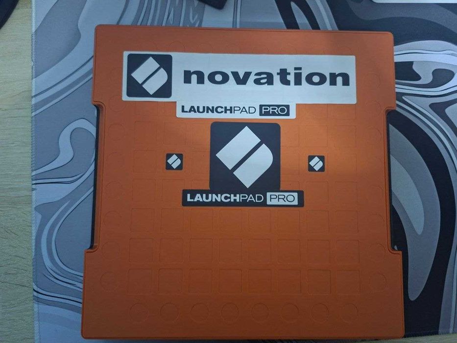 MIDI-контроллер Novation Launchpad Pro MK1