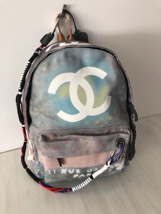 Раница от висококачествен плат CHANEL