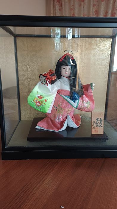 Сувенирная кукла