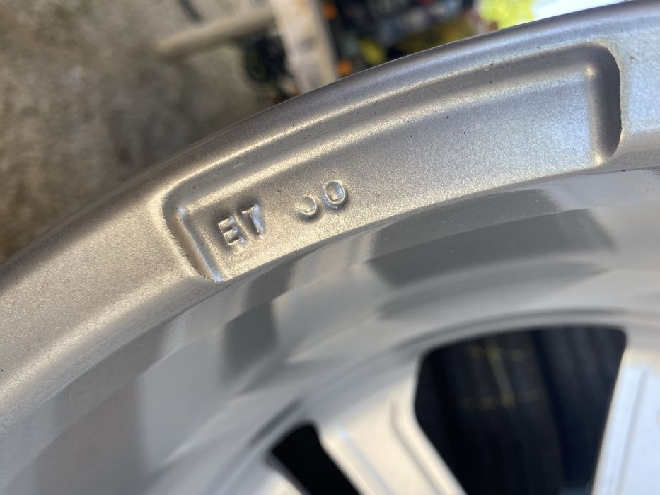 17 цола 5 х 112 мм Мерцедес , Ауди , VW , Шкода , Сеат