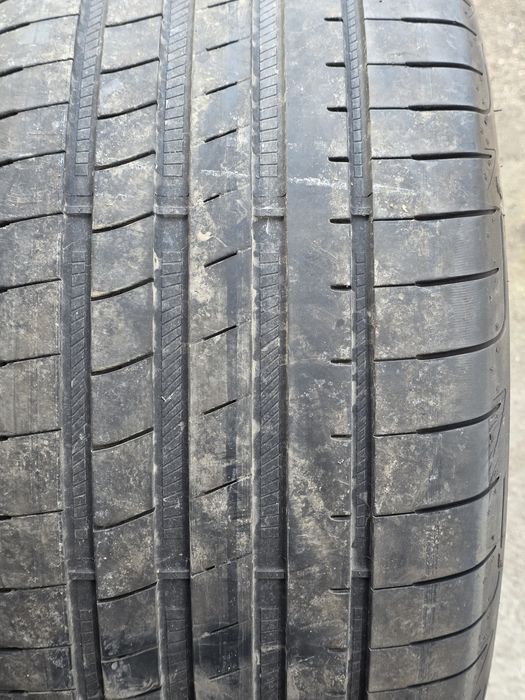 Goodyear 245.45.18 i 275.40.18
