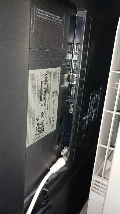 Самсунг 4K UHD SMART