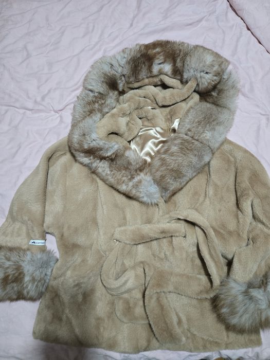 Дамско палто Л размер