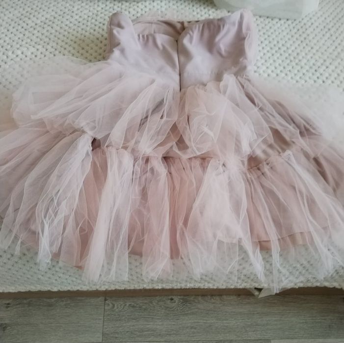 Бална къса рокля